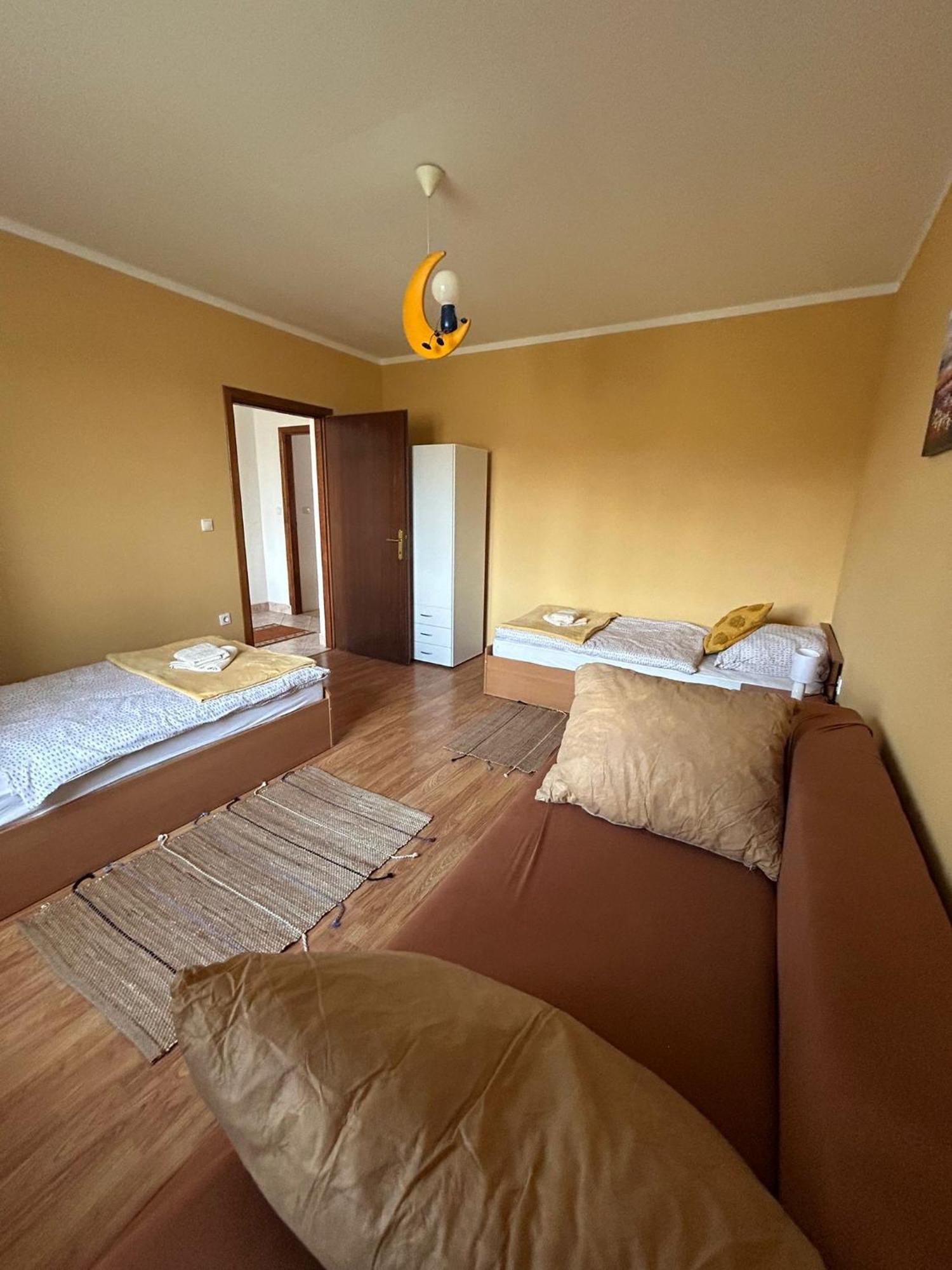 Domus Nostra Apartment Lovinac  ภายนอก รูปภาพ